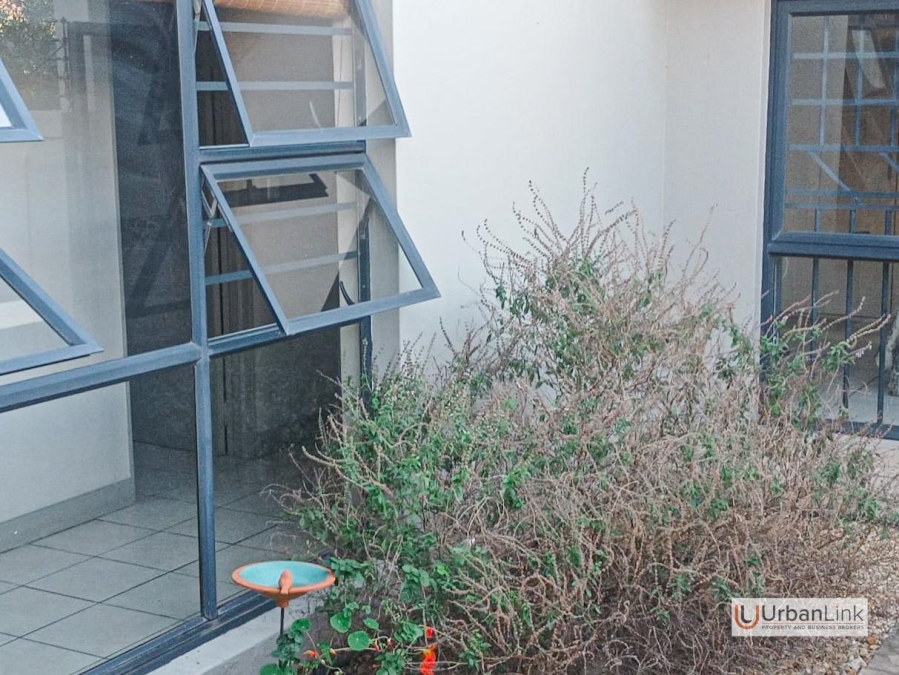 3 Bedroom Property for Sale in Safari Gardens North West